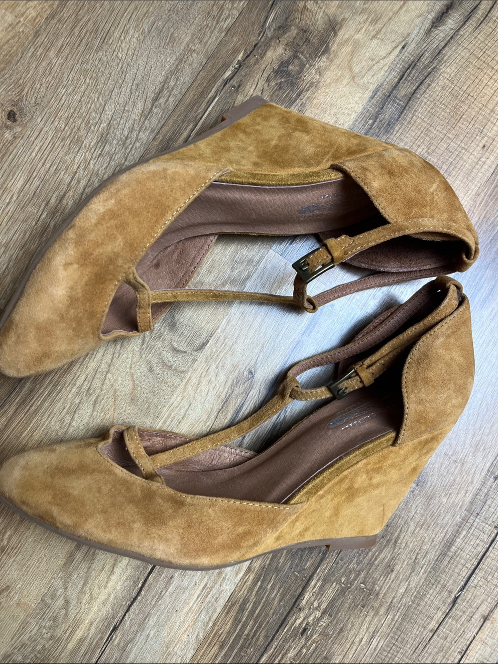 Free People Jeffrey Campbell T-Strap Pointed-Toe Heels in Tan Suede